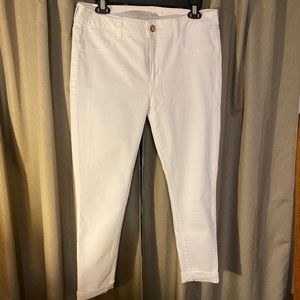AEO Super Super Stretch Jegging in White size 14